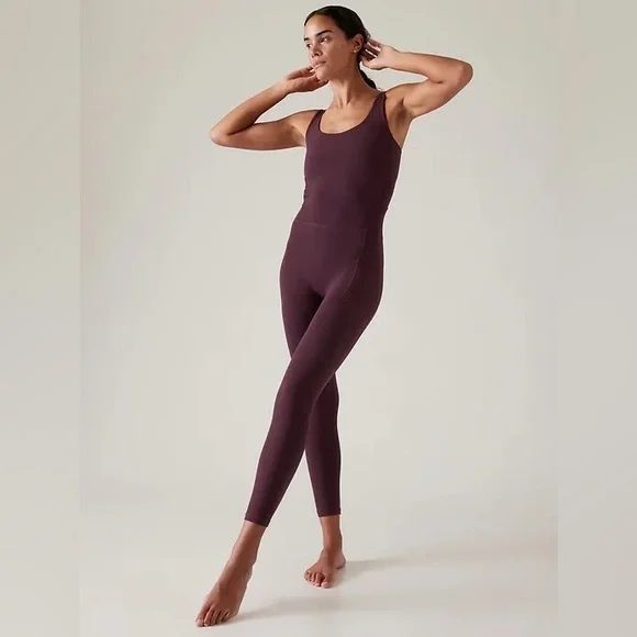 New $129 Athleta Salutation 7/8 Bodysuit Spiced Cabernet Red L - Picture 2 of 9